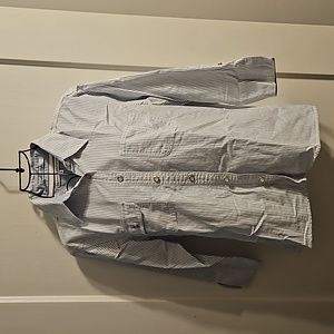 Classic Tommy Hilfiger shirt. Size 8